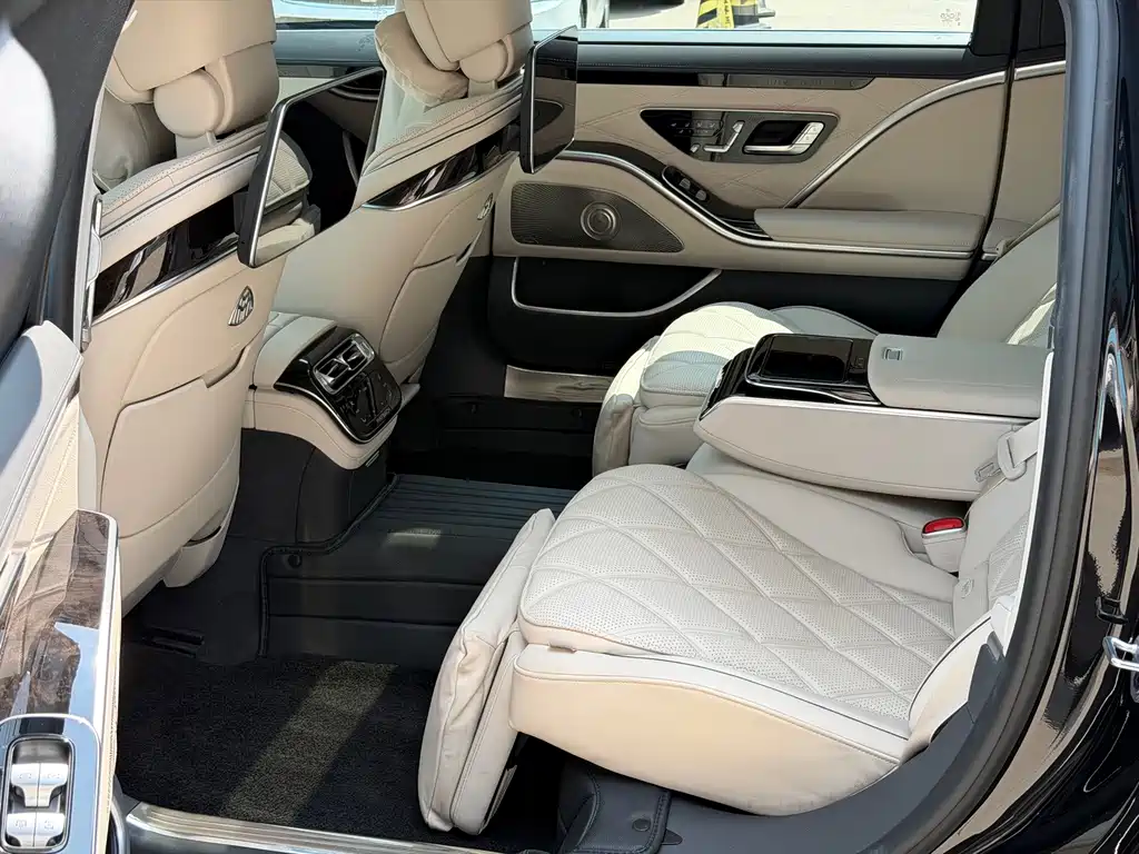 Mercedes-Benz Maybach S-Class 2023 — фото 8