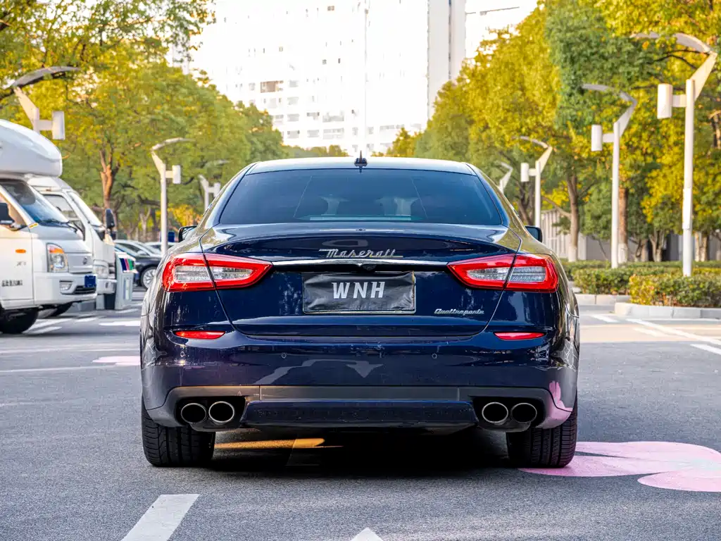 Maserati Quattroporte 2016 — фото 6