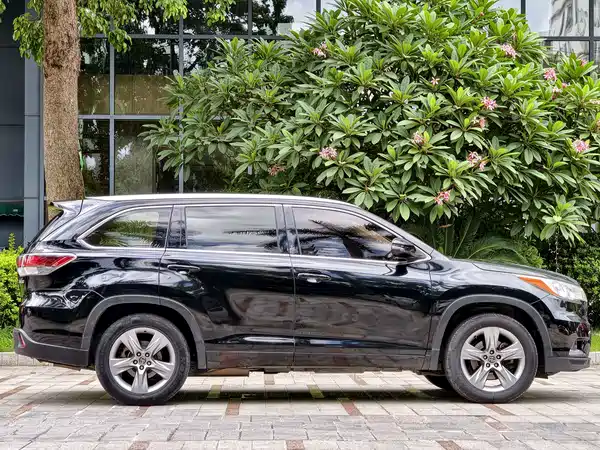 Toyota Highlander 2018