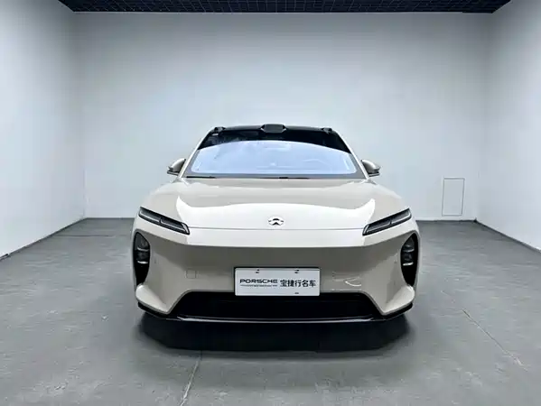 NIO ET5 2025