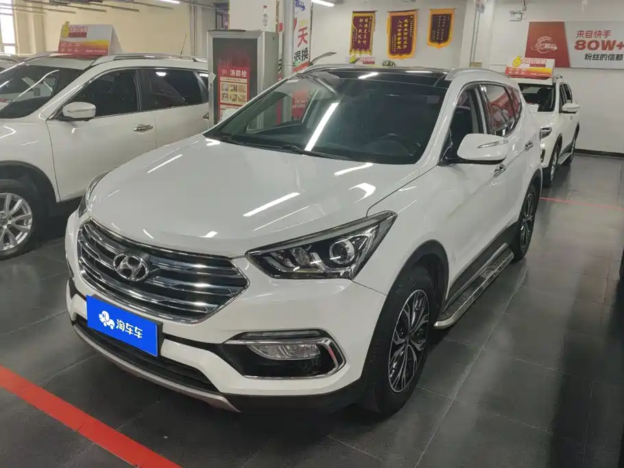 Hyundai Santa Fe 2017 — фото 1