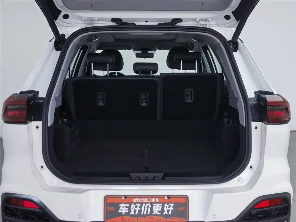Chery Tiggo 8 2020 — фото 16