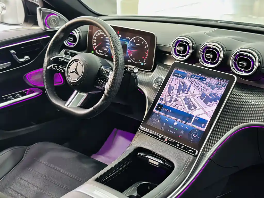 Mercedes-Benz C-Class 2024 — фото 13