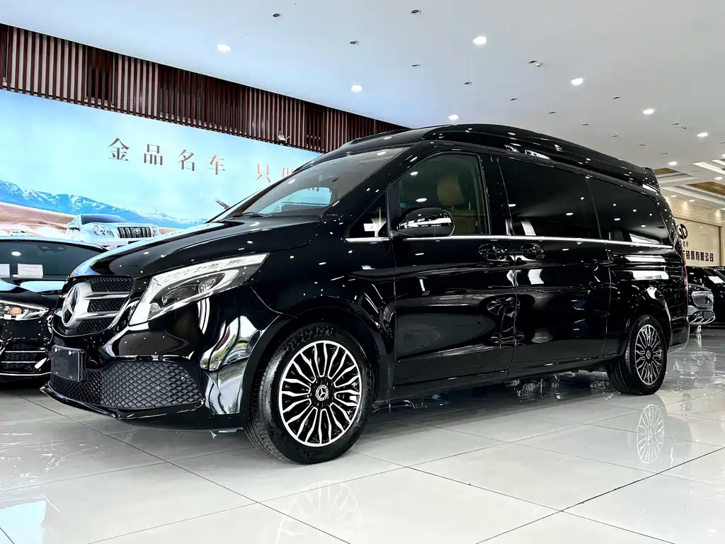 Mercedes-Benz V-Class 2021 — фото 2