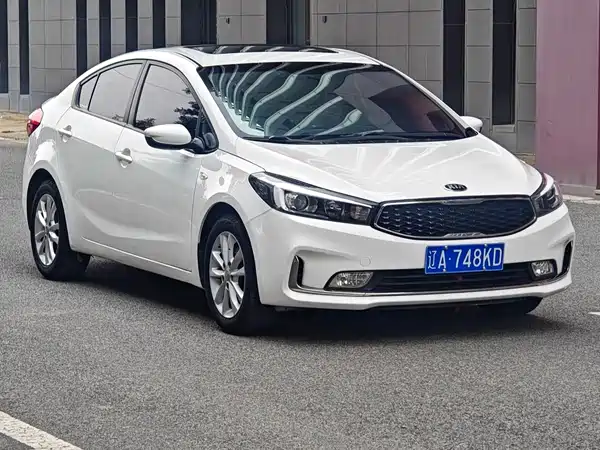 Kia K3 2016