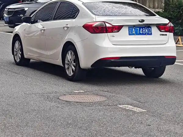 Kia K3 2016