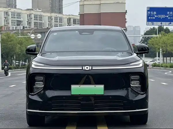 Changan Qiyuan Q07 2025