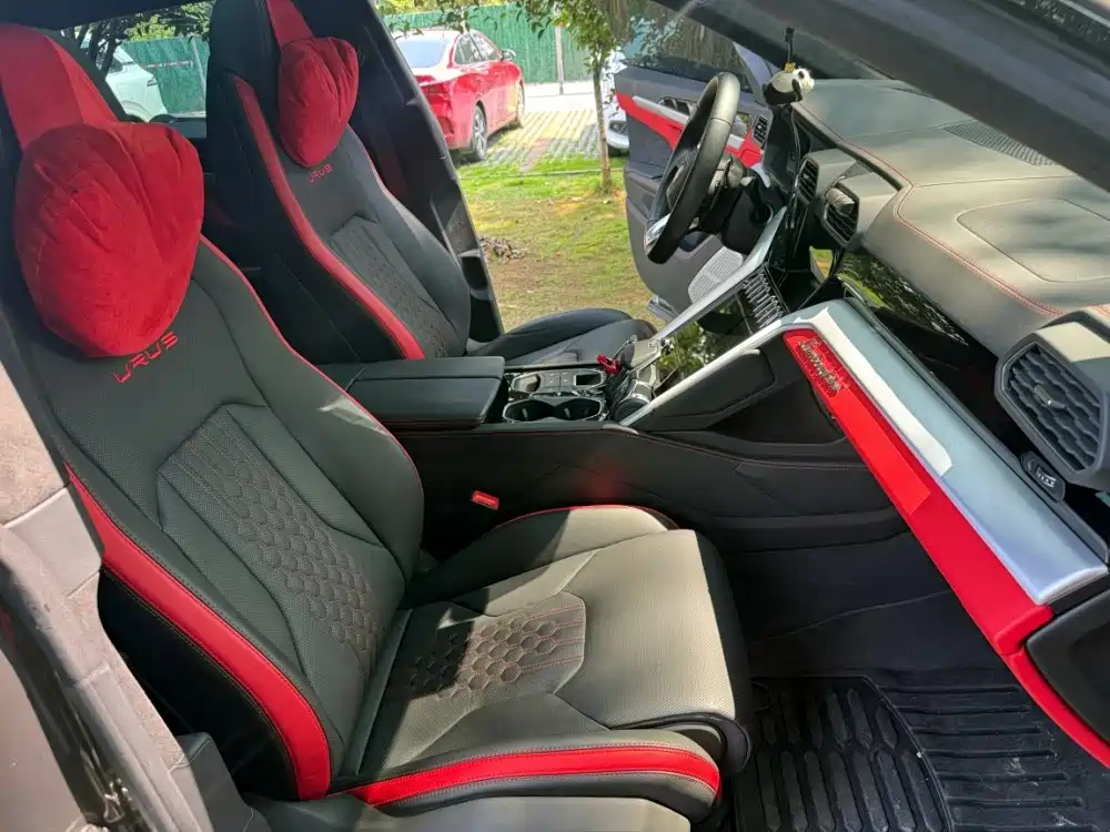 Lamborghini Urus 2023 — фото 12