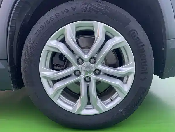 NIO ES8 2020