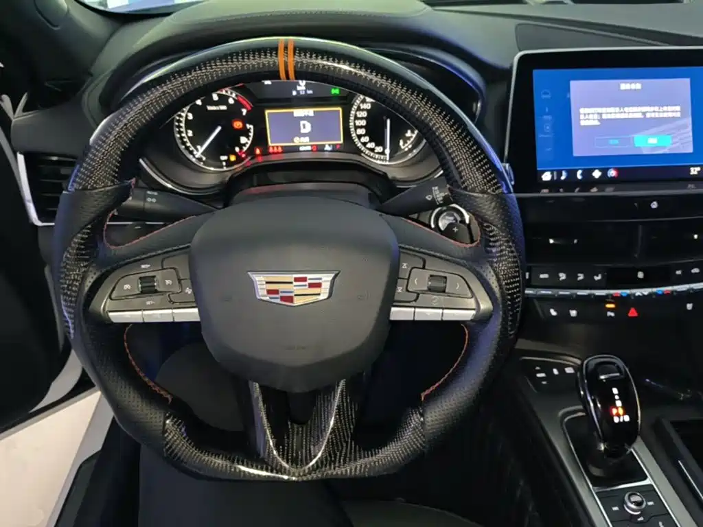 Cadillac CT5 2022 — фото 11