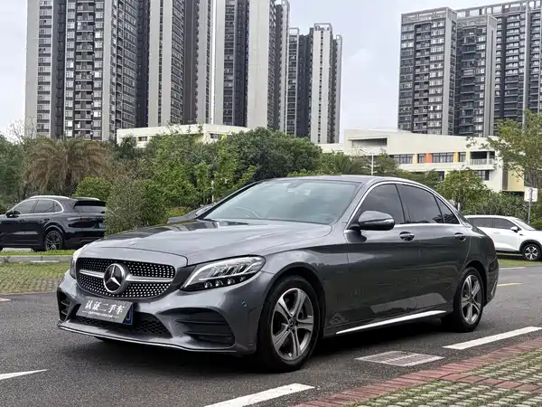 Mercedes-Benz C-Class 2018