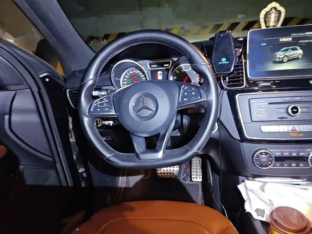 Mercedes-Benz GLE AMG 2018 — фото 3