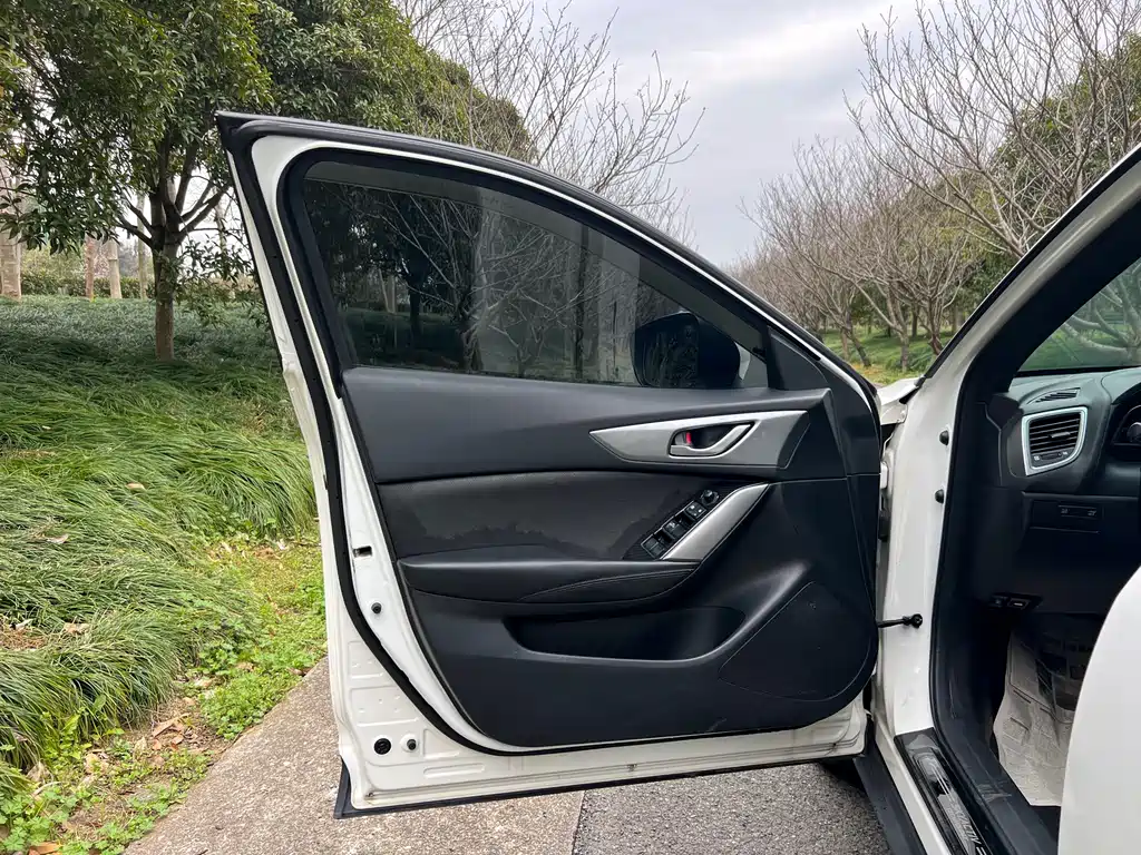 Mazda CX-4 2017