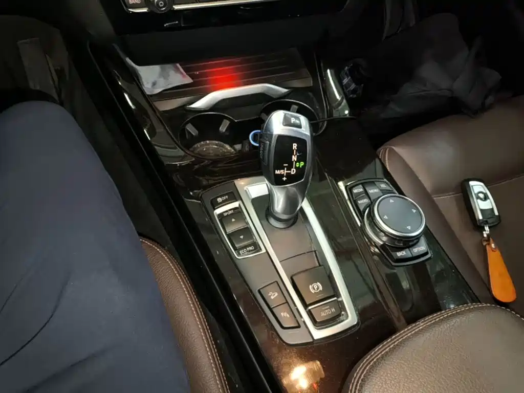 BMW X3 2016 — фото 14