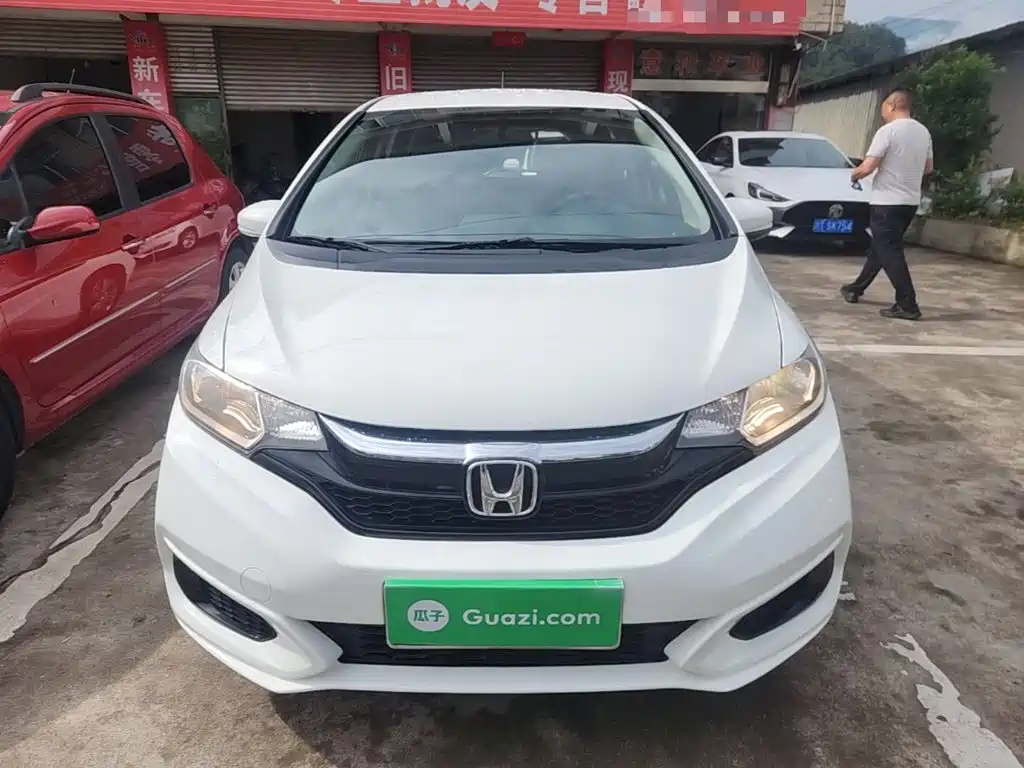 Honda Fit 2018 — фото 3