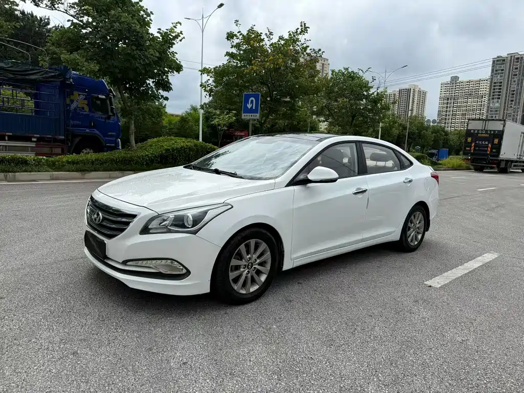Hyundai Mistra 2014 — фото 1