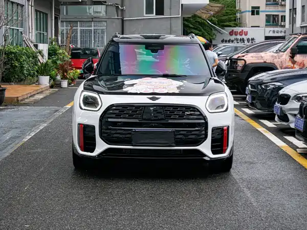 MINI JCW COUNTRYMAN 2025