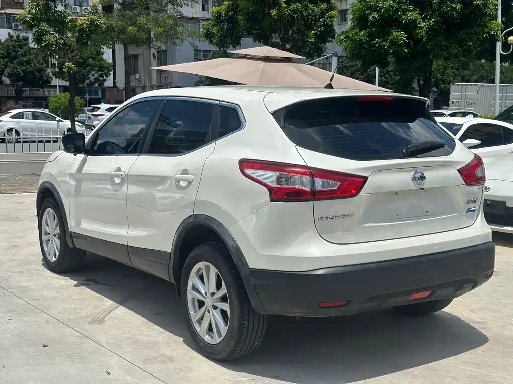 Nissan Qashqai 2017 — фото 4