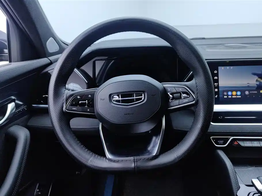 Geely Xingyue L 2024 — фото 15