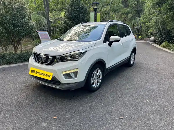 Changan CS15 2016