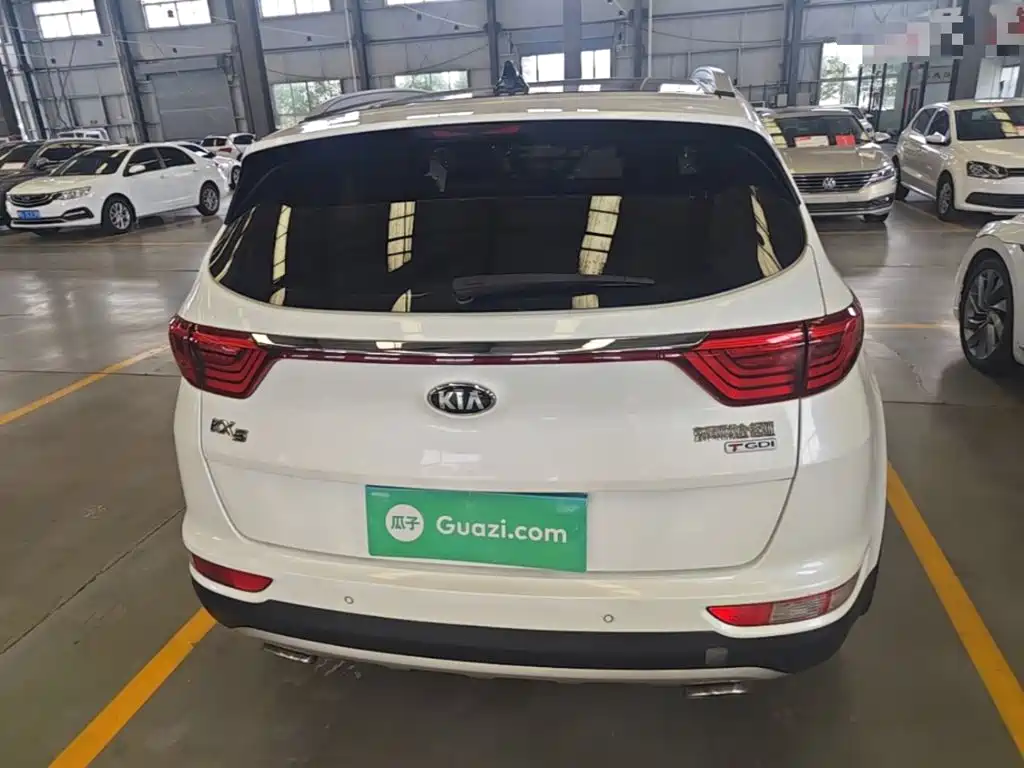 Kia KX5 2017 — фото 6