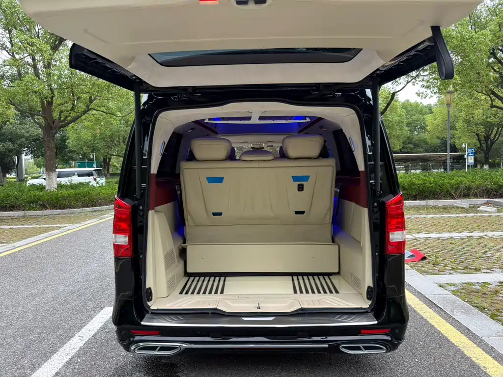 Mercedes-Benz Vito 2021 — фото 14