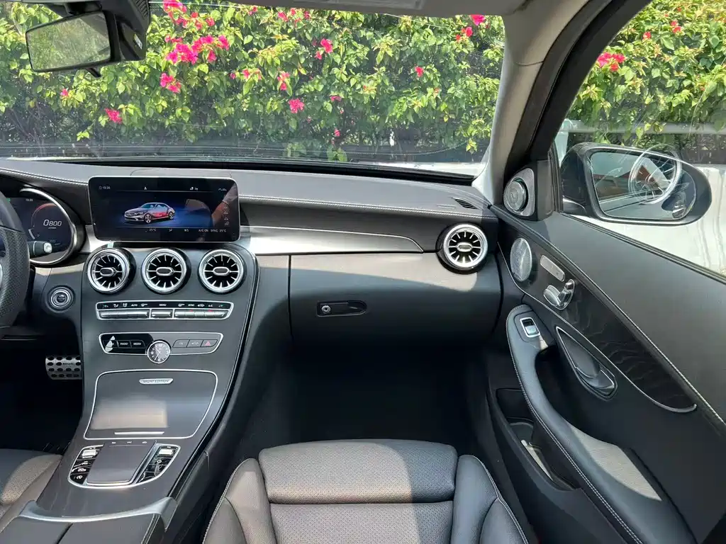 Mercedes-Benz C-Class 2021 — фото 11