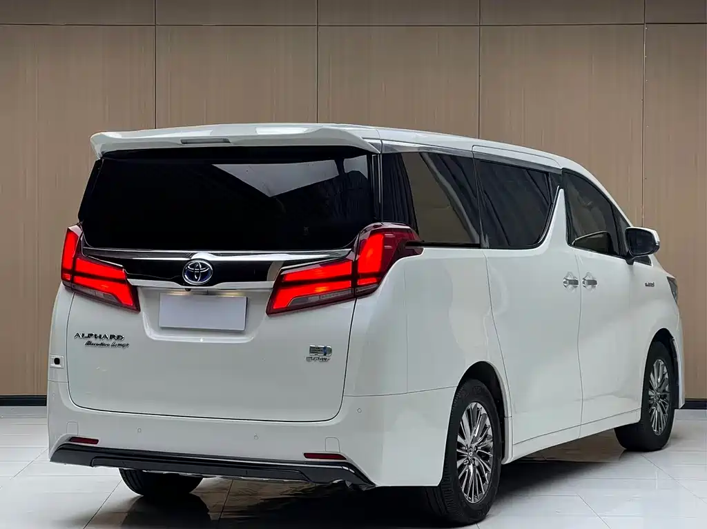 Toyota Vellfire 2020 — фото 3