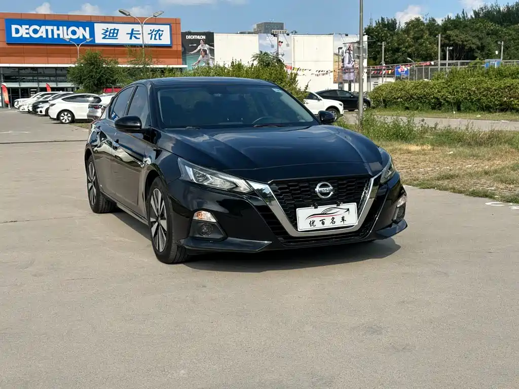 Nissan Teana 2021