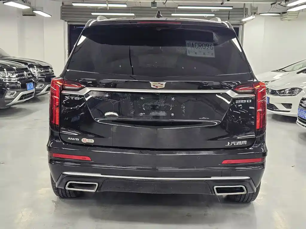 Cadillac XT6 2020 — фото 5