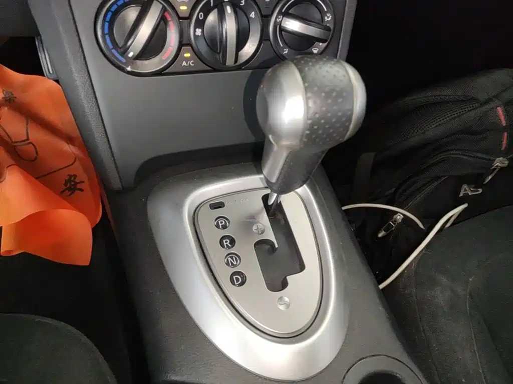 Nissan Qashqai 2015 — фото 14