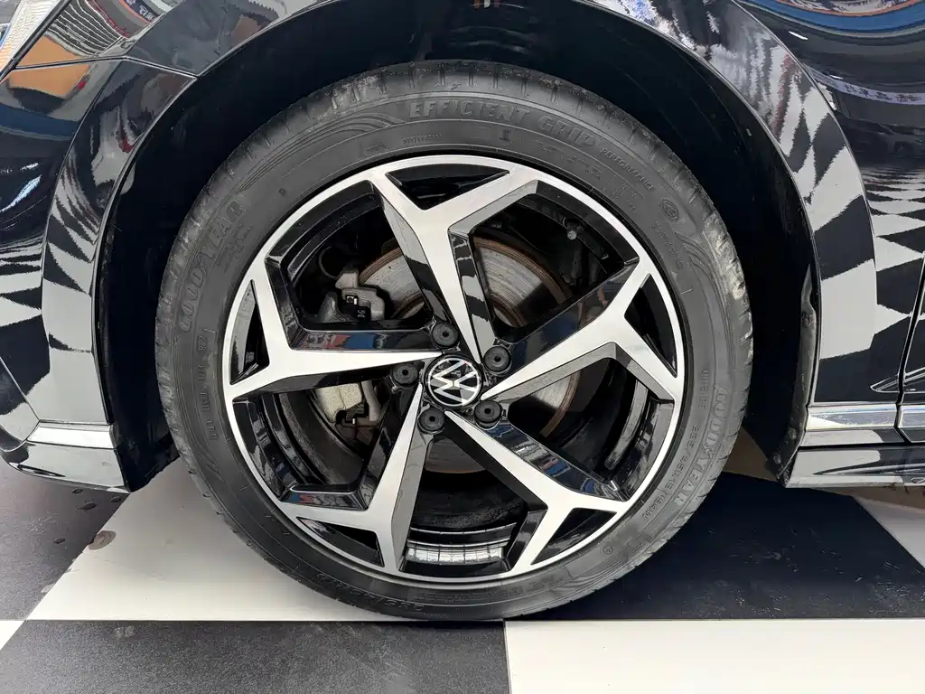 Volkswagen Magotan 2022