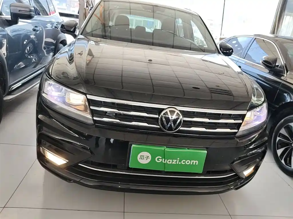 Volkswagen Tiguan L 2021 — фото 3