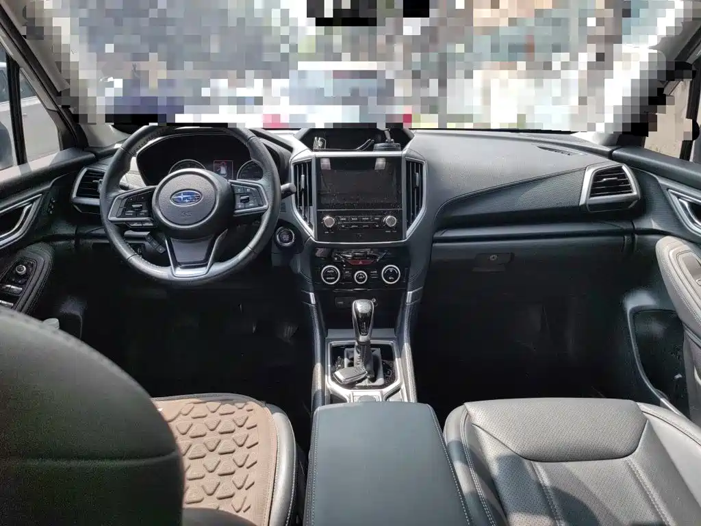 Subaru Forester 2021 — фото 10