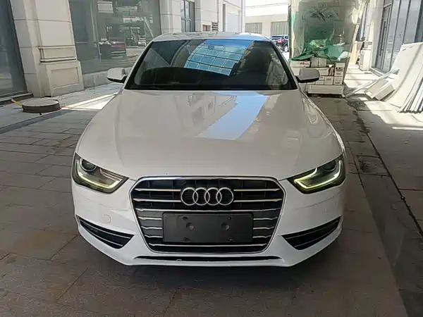Audi A4L 2014