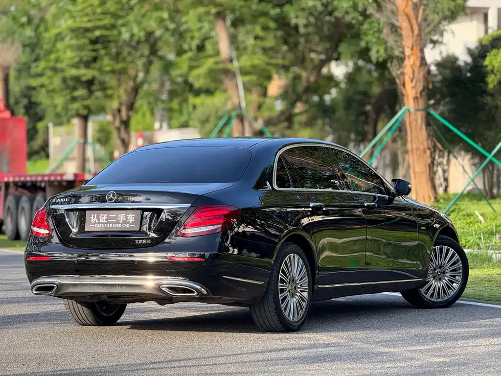 Mercedes-Benz E-Class 2020 — фото 4