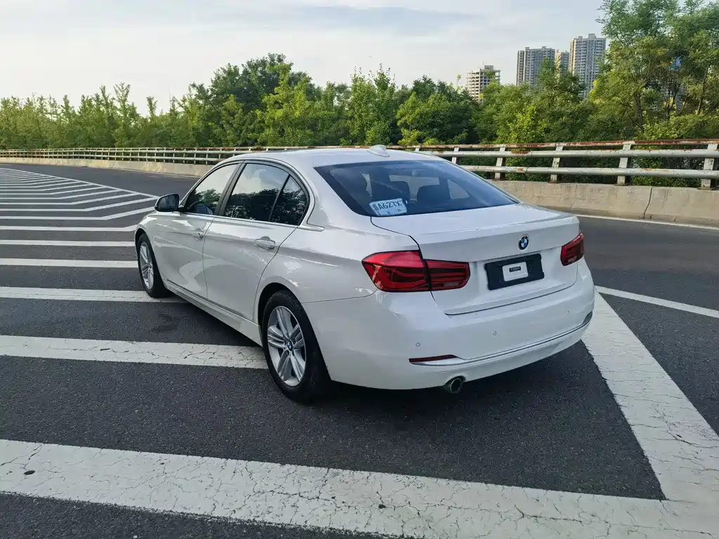 BMW 3 Series 2018