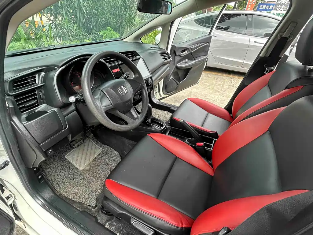 Honda Fit 2015 — фото 4