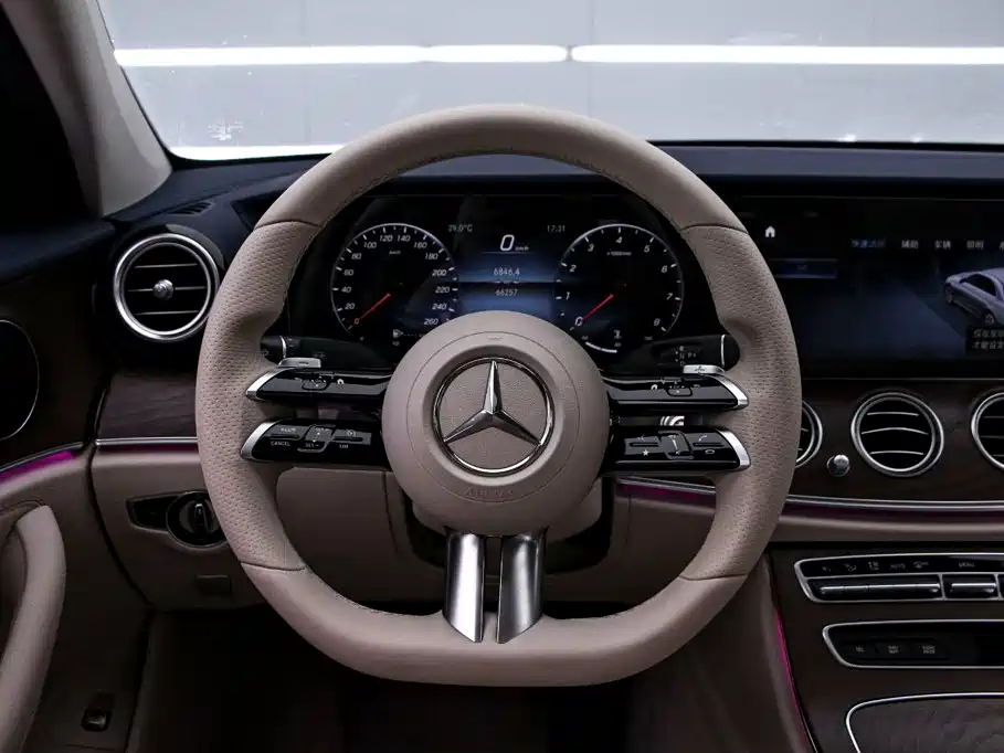 Mercedes-Benz E-Class 2021 — фото 7