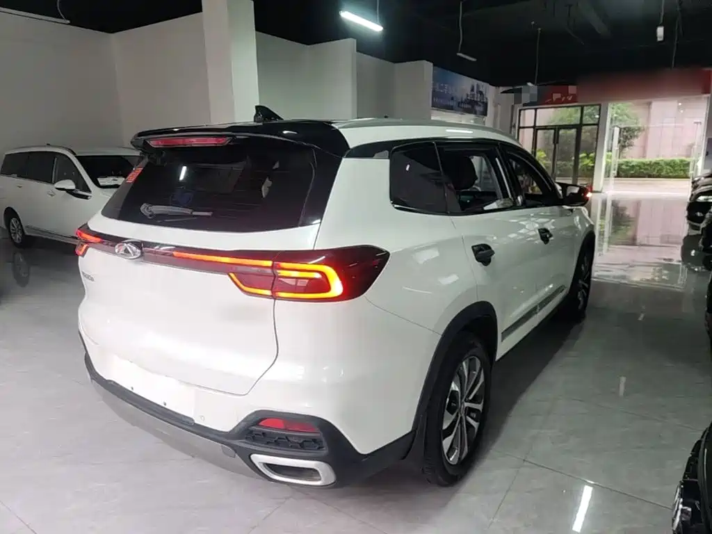 Chery Tiggo 8 2019 — фото 5