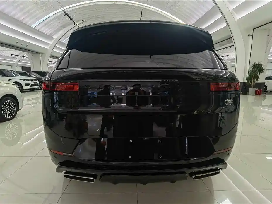 Land Rover Sport 2025 — фото 4