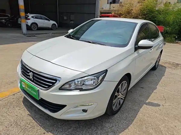 Peugeot 408 2015