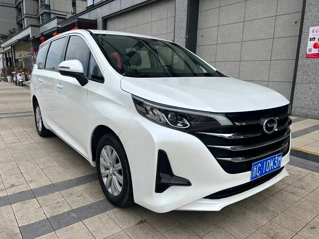 GAC Motor Trumpchi M6 2020 — фото 3