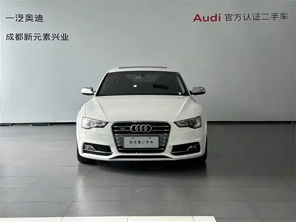 Audi S5 2015