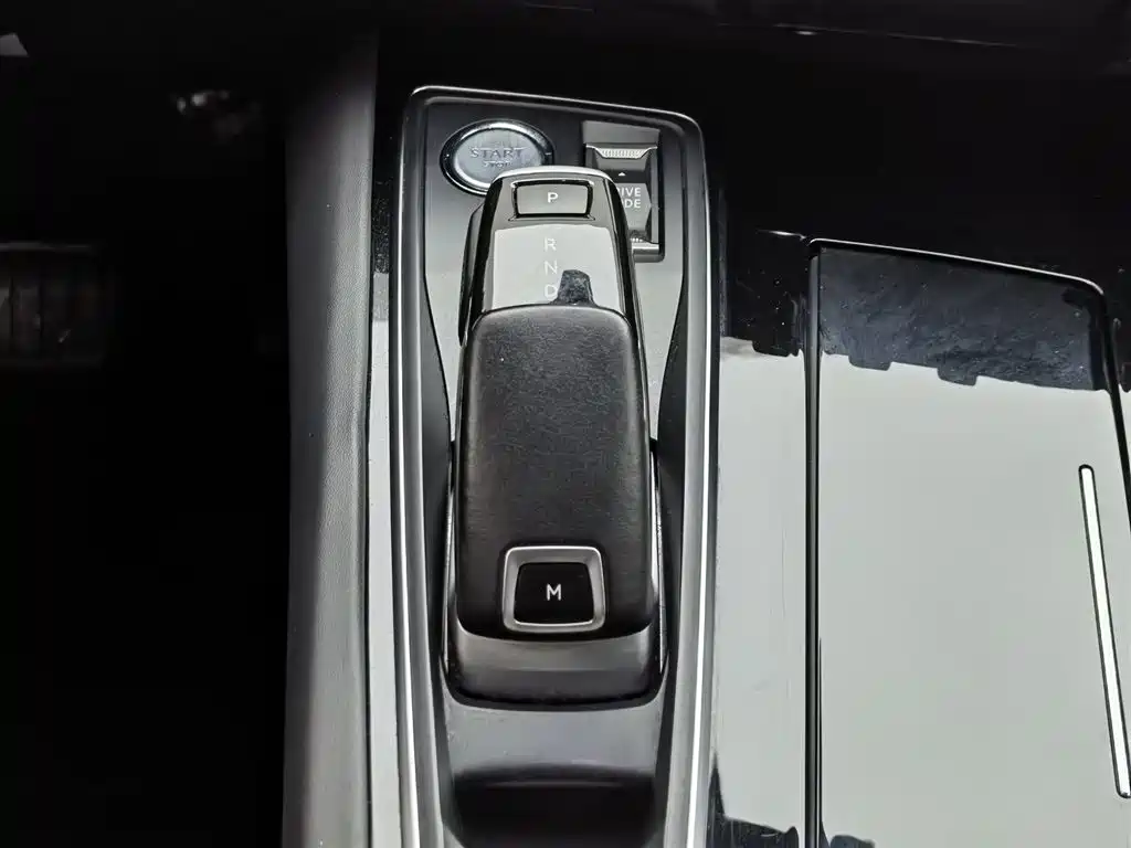Peugeot 508 2022 — фото 13