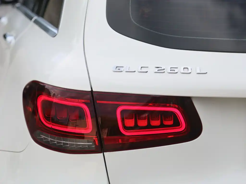 Mercedes-Benz GLC 2020 — фото 16