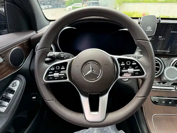 Mercedes-Benz GLC 2022