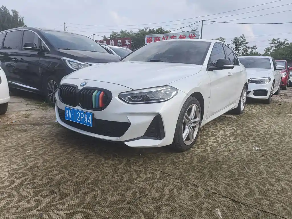 BMW 1 Series 2021