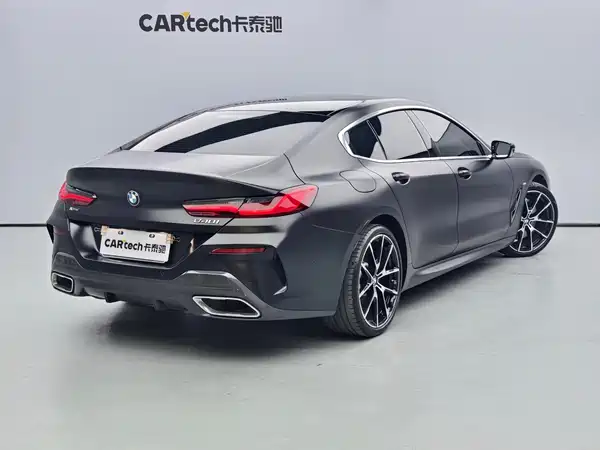 BMW 8 Series 2021