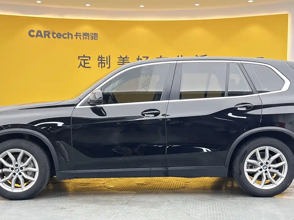 BMW X5 2019 — фото 26